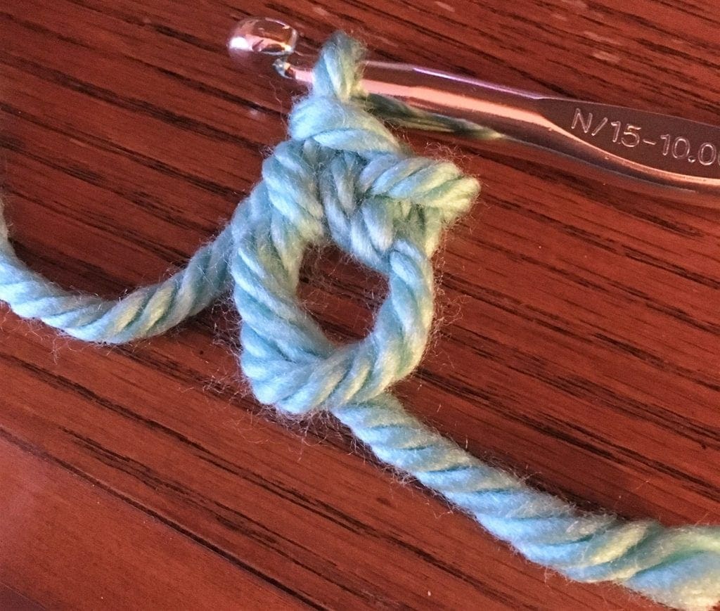 single crochet in magic circle