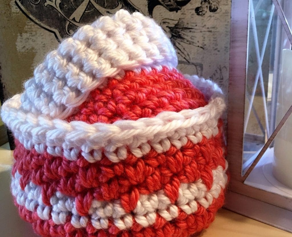 Coral crochet baskets display