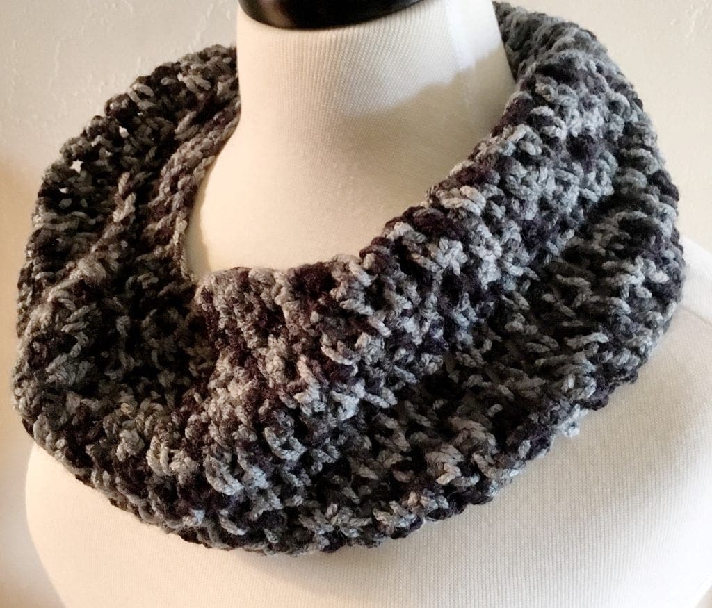 Salt and Pepper Cowl Crochet Pattern