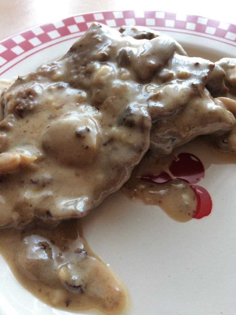 Tender Steak with Gravy