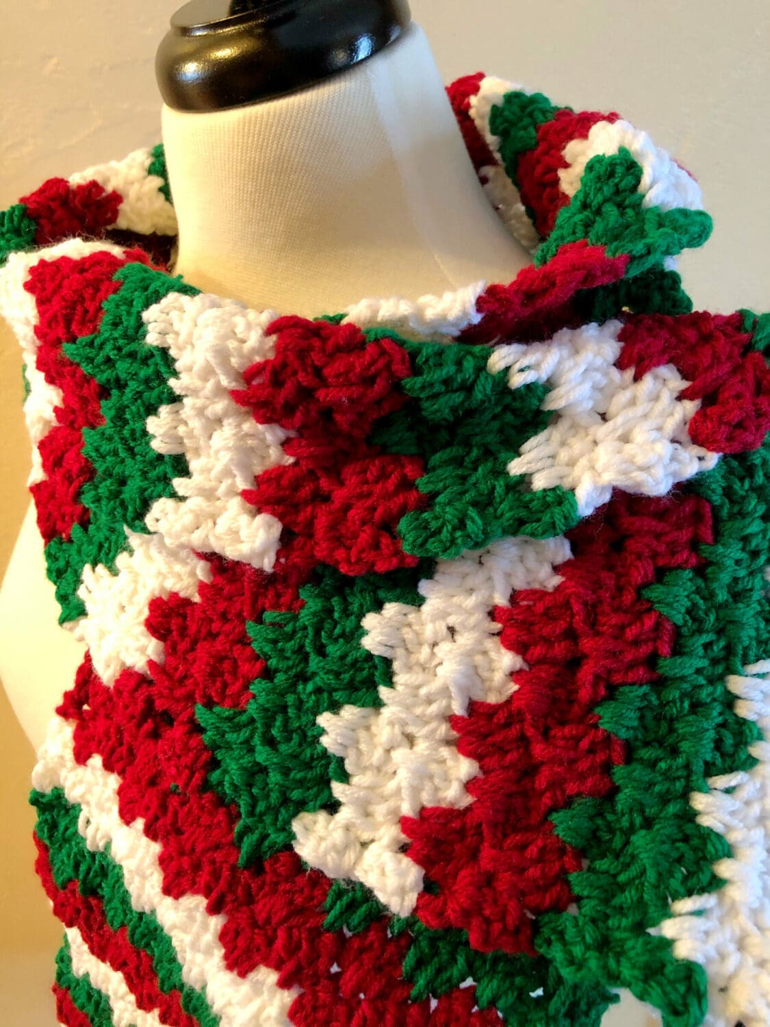Close up of Granny Spike Stitch