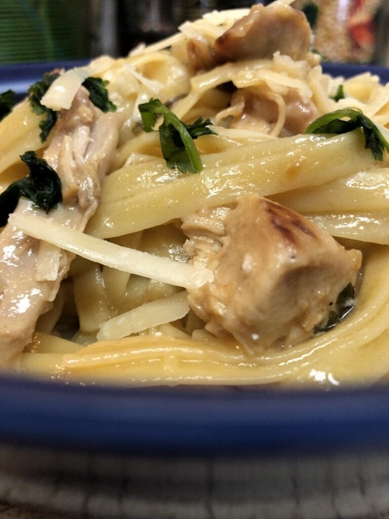 Garlic Butter Pasta with Chicken