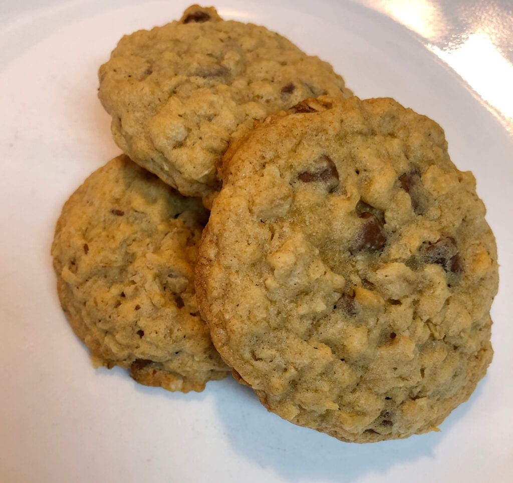 Oatmeal Chocolate Chip Cookies