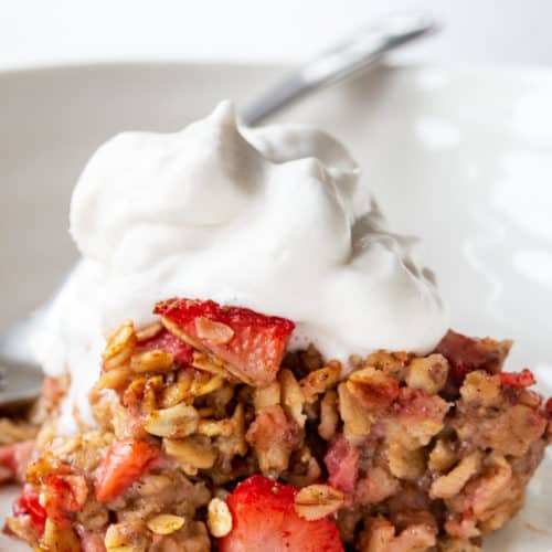 healthy-strawberry-rhubarb-oatmeal-bake-randaderkson