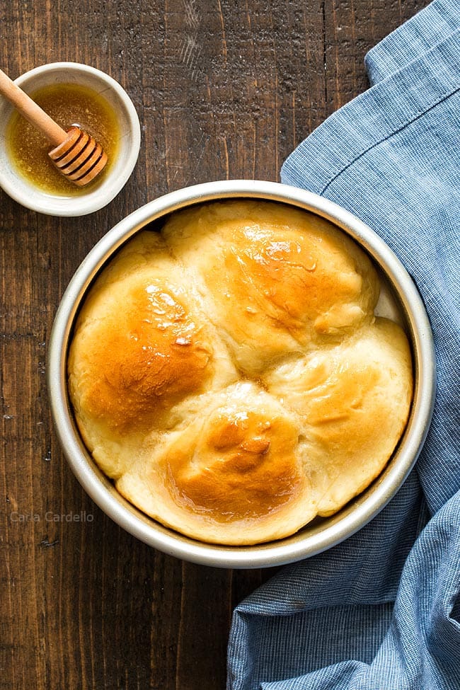 Small-Batch-Dinner-Rolls-recipe-photo