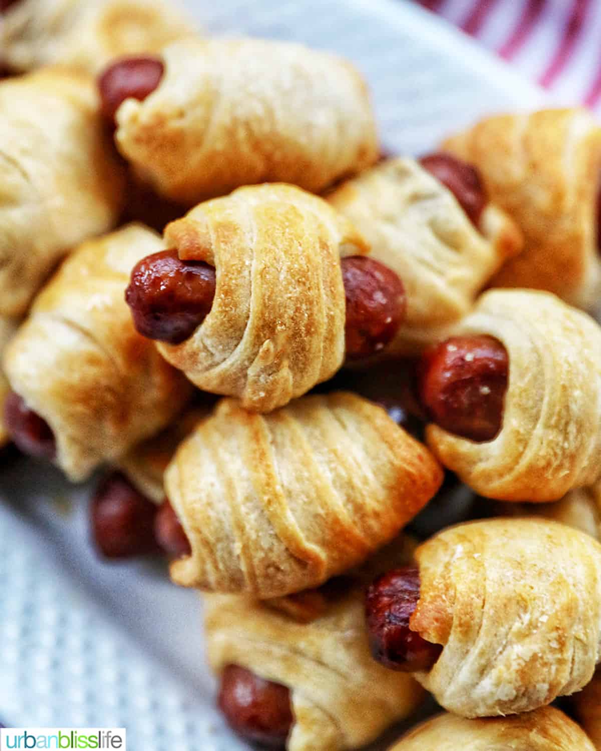 Air-Fryer-Pigs-in-a-Blanket-Feature