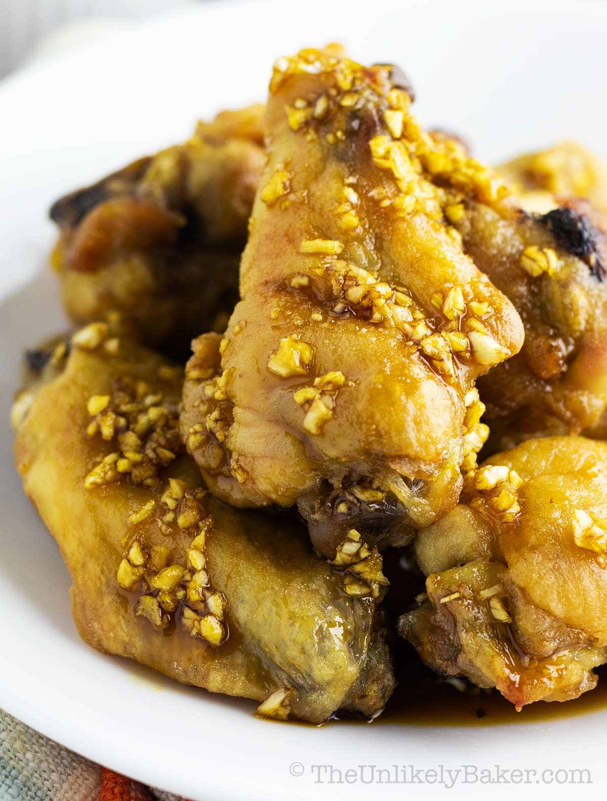 Crispy-Baked-Chicken-Wings-with-Asian-Garlic-Sauce