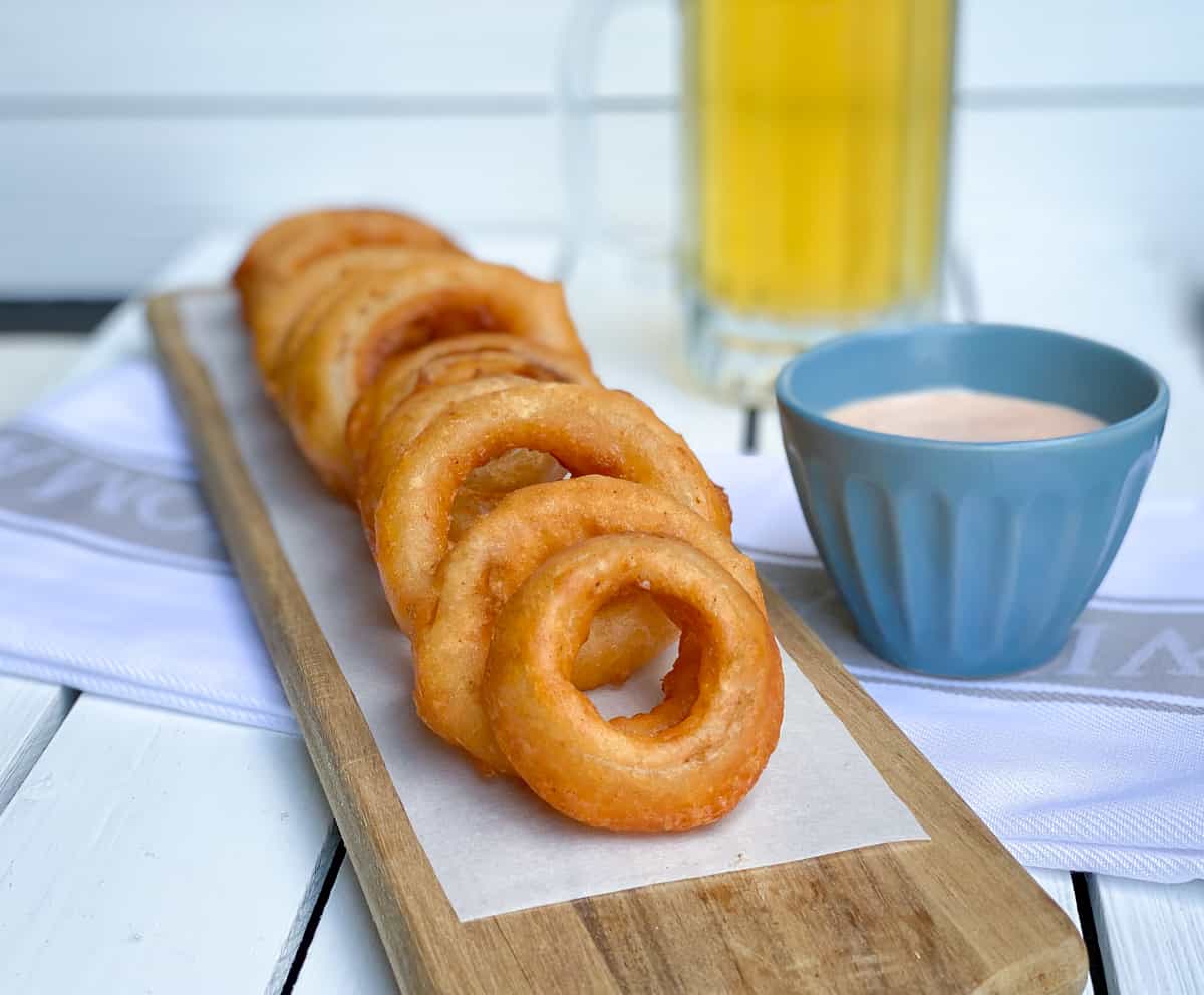 homemade-beer-battered-onion-rings-recipe