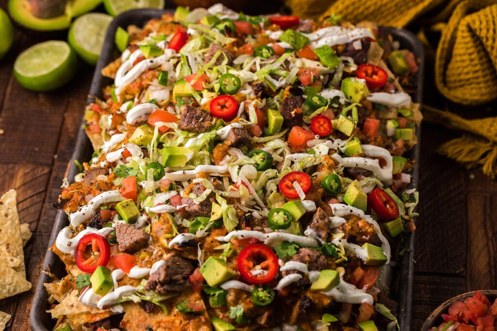 seared_steak_nachos_with_tomatillo_serrano_salsa
