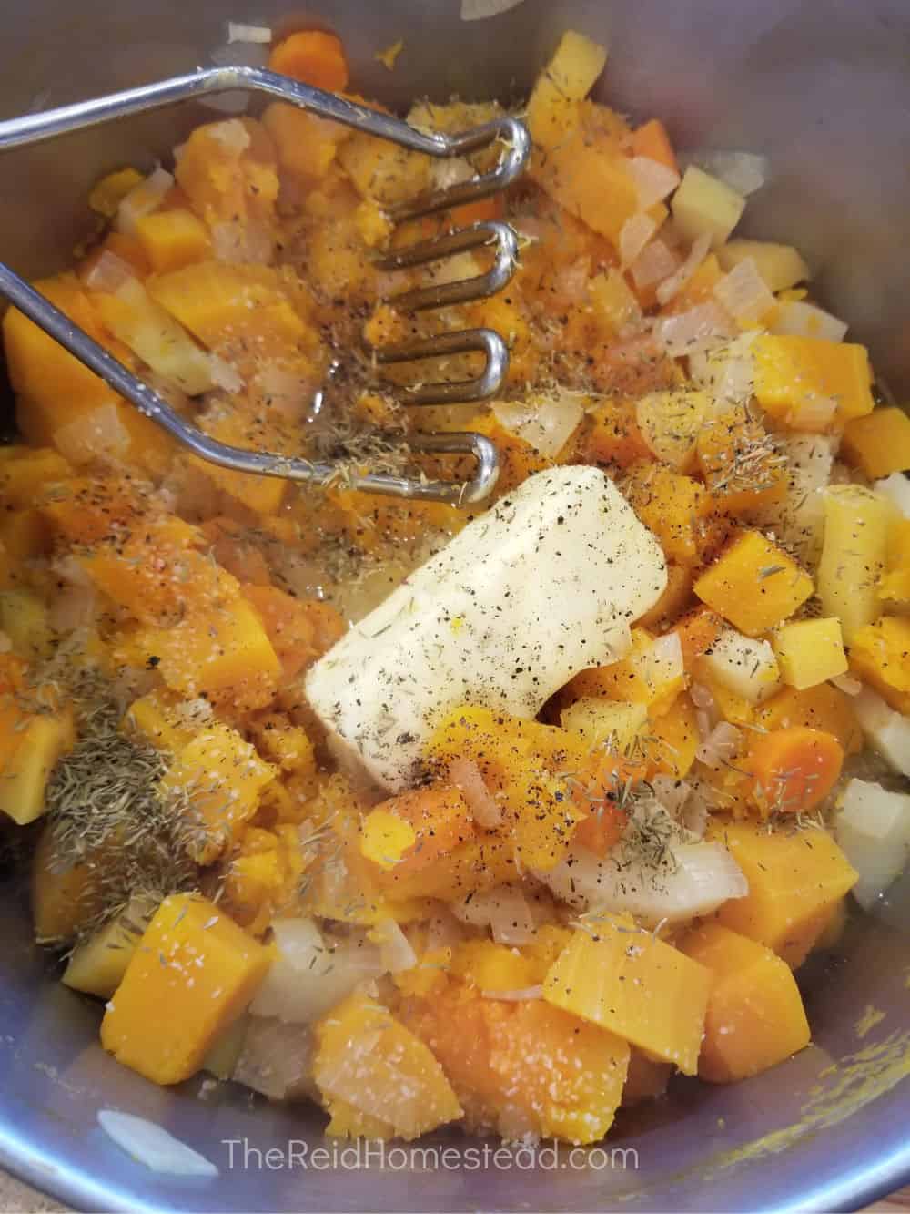 boiled-root-veggie-mash-butter-spices