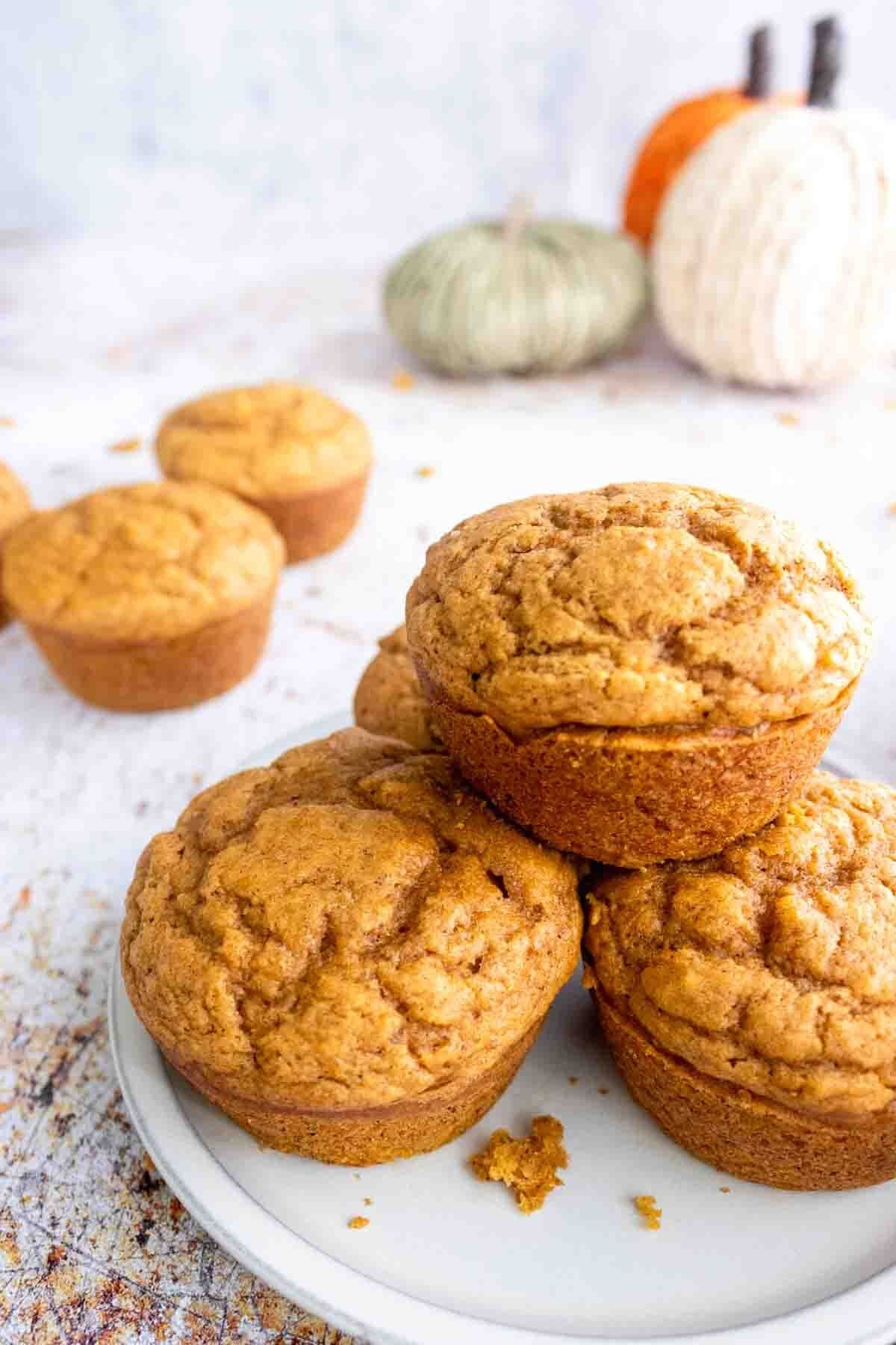 banana-pumpkin-muffins-tall-plate