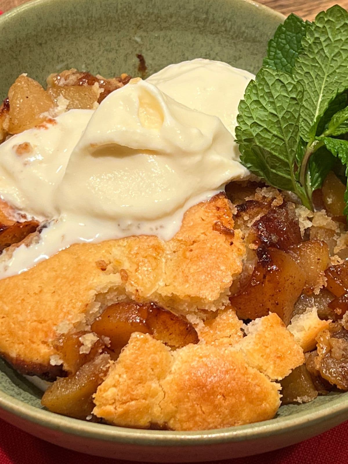 pear-cobbler-bowl-main