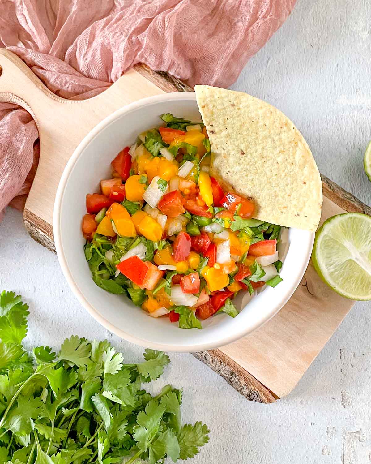 EASY MANGO PICO DE GALLO