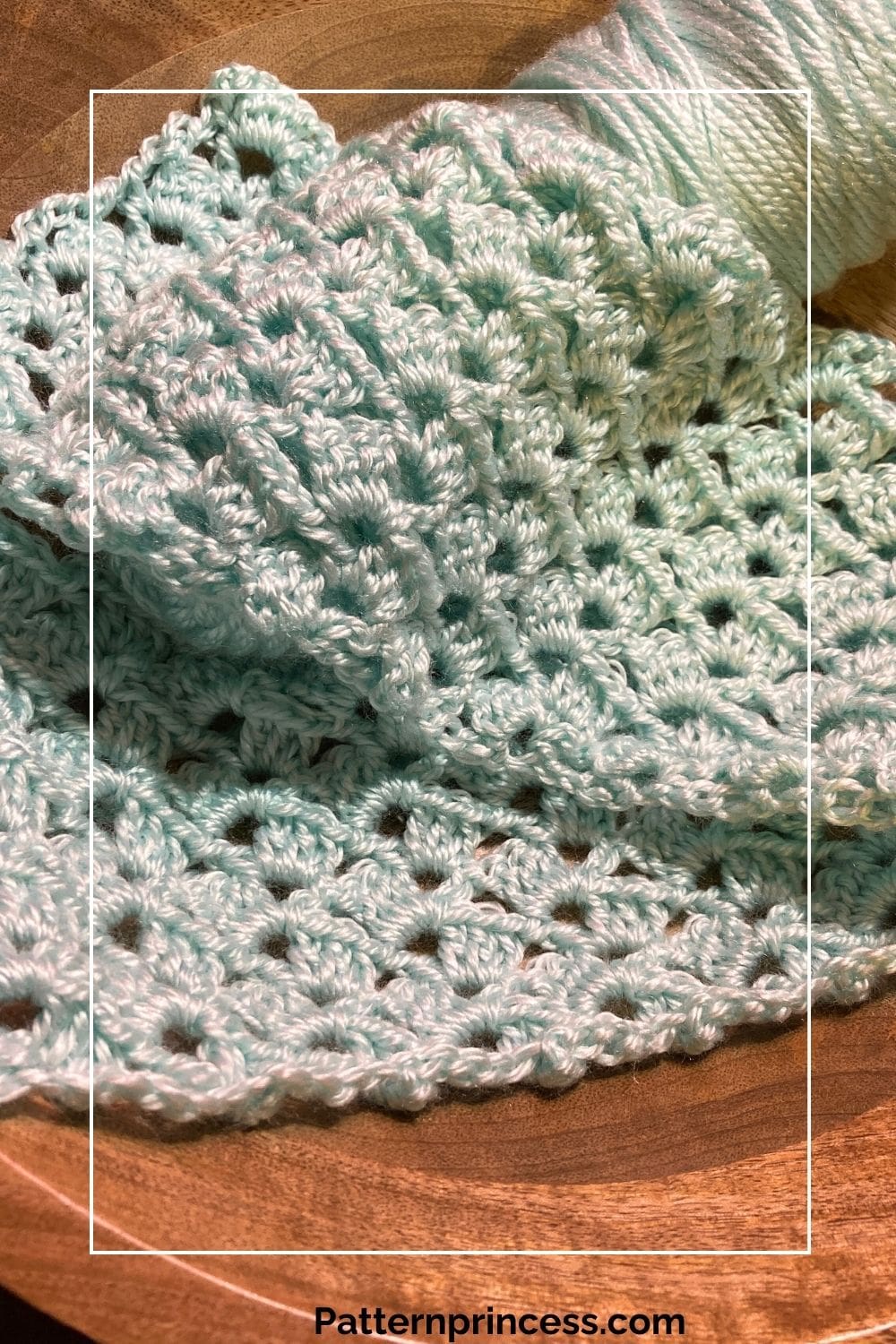 Beginning the lacy baby blanket