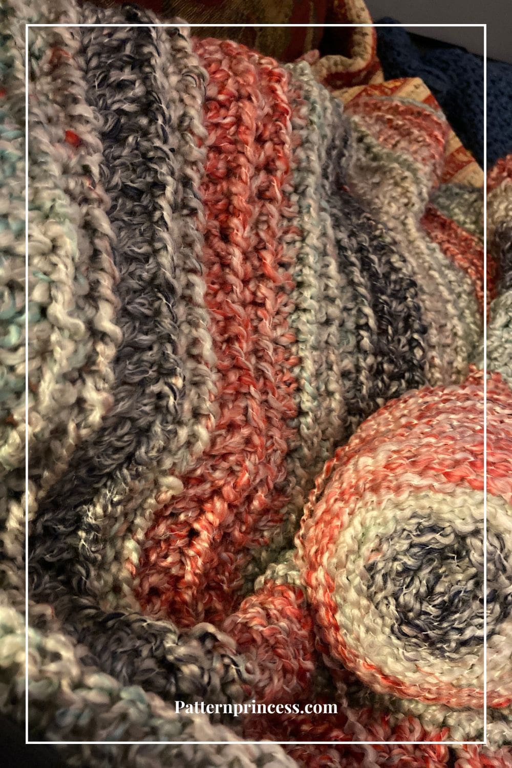 Crocheting the Bulky Yarn Throw