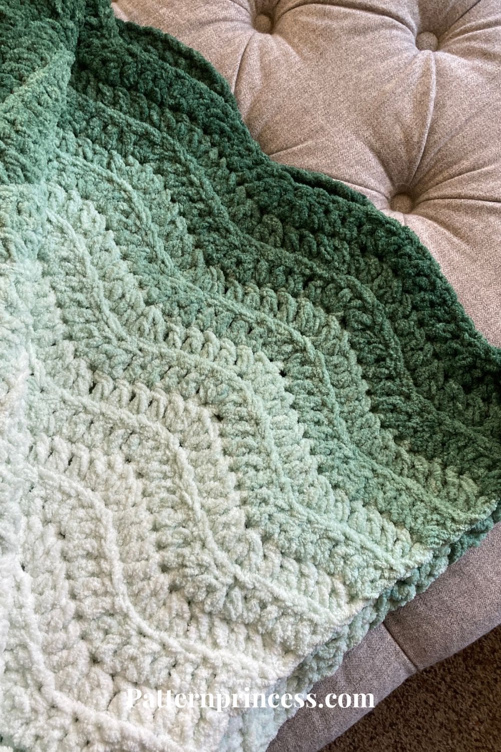 Close up of Chunky Ribbed Ripple Blanket
