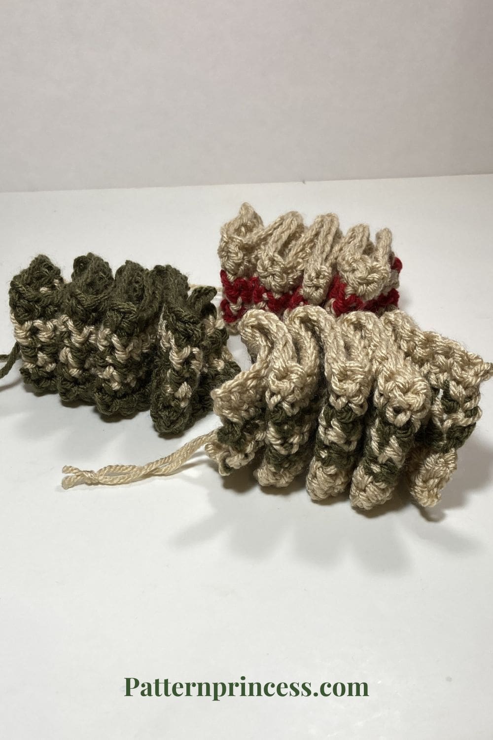 Crochet Christmas Ornament for Beginners