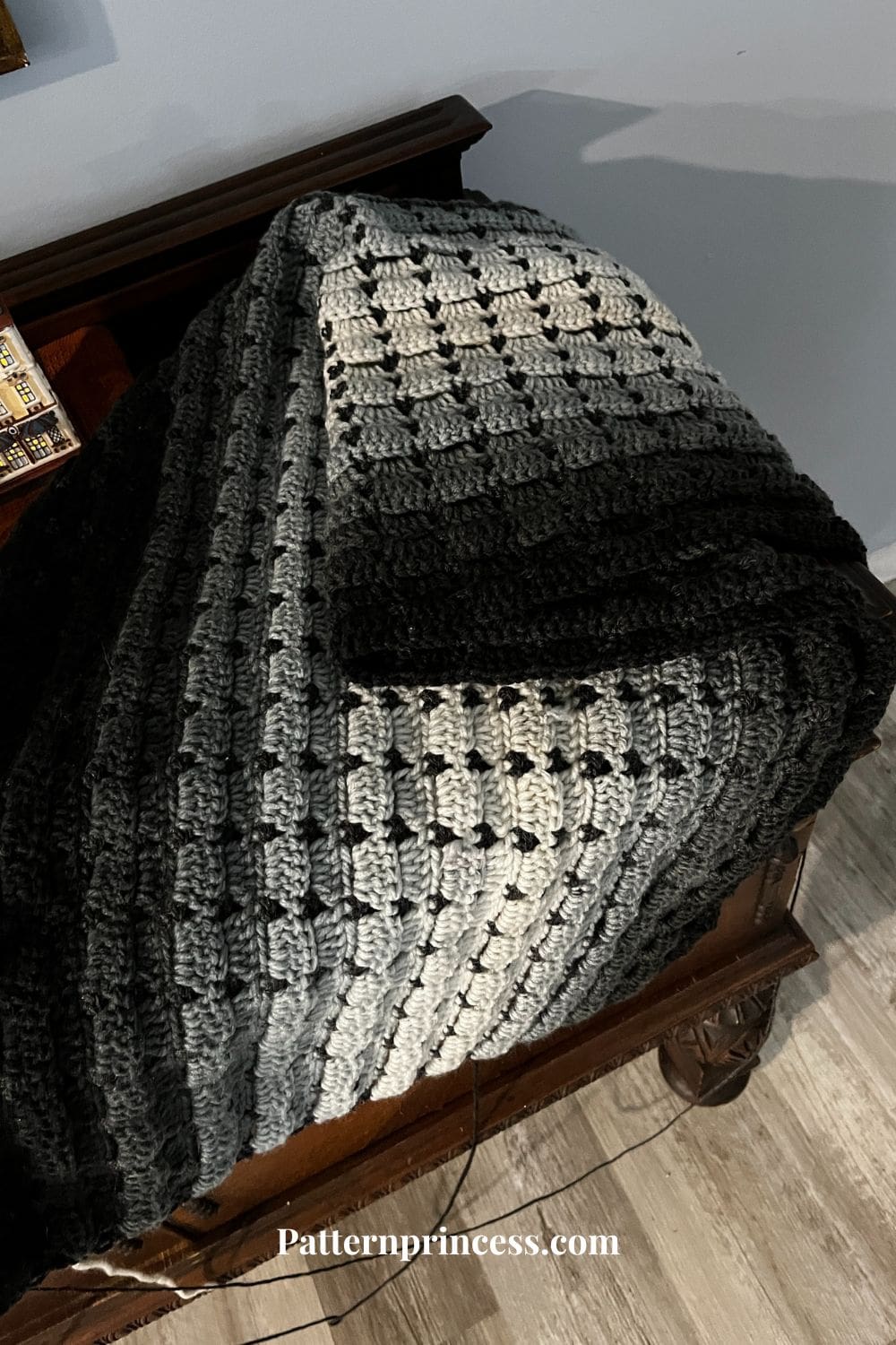 black and grey ombre blanket with hearts on buffe