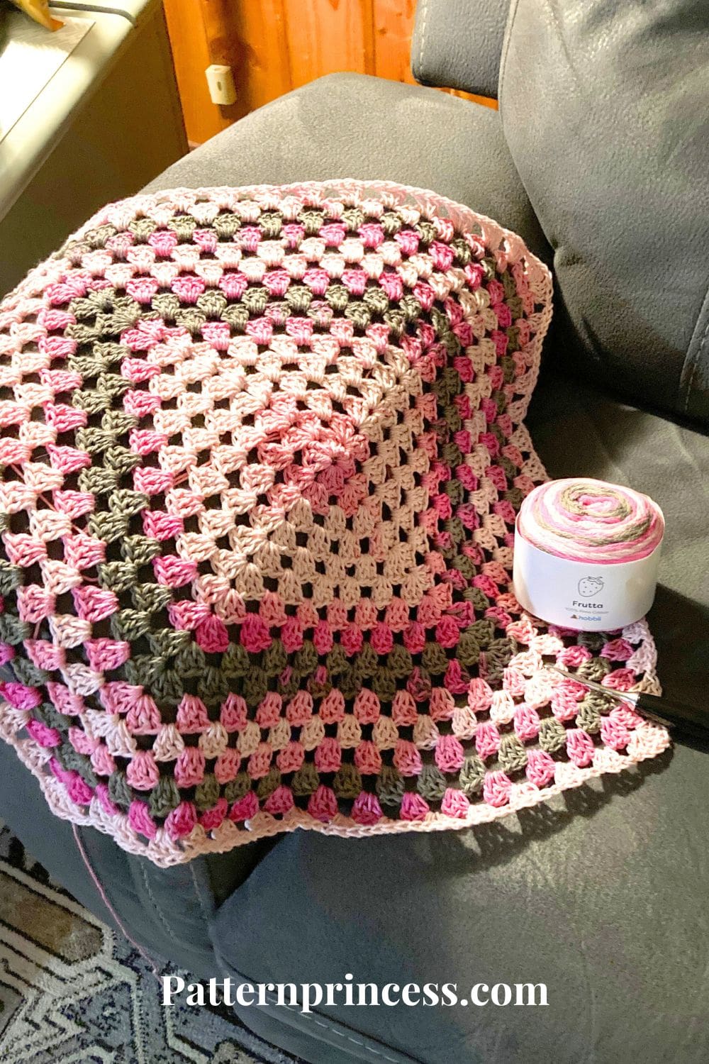 Crocheting the Easy Granny Baby Blanket