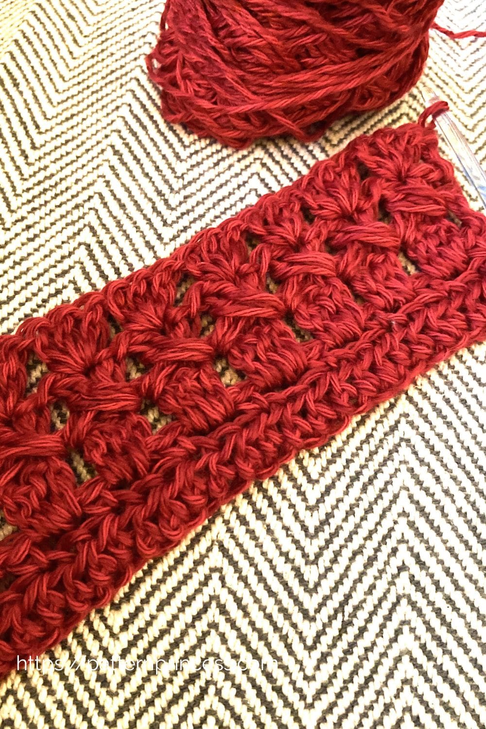 Crossweave Crochet Stitch in Light Weight Yarn